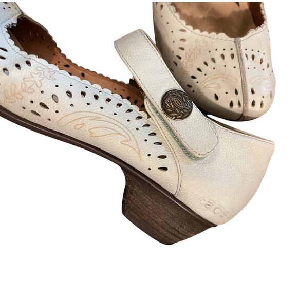 Taos Womens 8 Tango Lasercut Leather Maryjanes Floral Low Heel Round Toe Gray - Picture 3 of 8